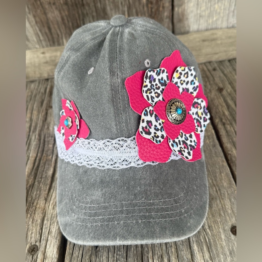 Distressed Cowgirl Western Hat Cap Faux Cheetah Leather Flower Silver Turquoise